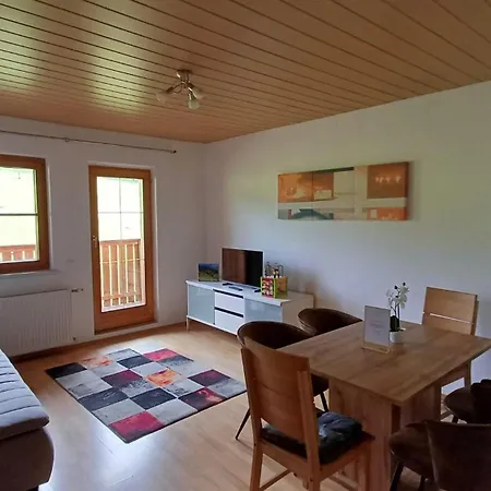 Crown Living - Wohlfuehl - Self Checkin - Parkplatz - Kueche Daire *